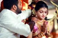 Saranya mohan aravind krishnan wedding stills