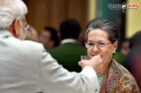 Sonia gandhi s 10 janpath residence bigger than pm modi s 7 rcr