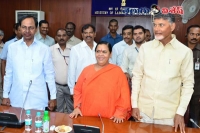 Uma bharathi explained details of telugu cms apex committee meeting
