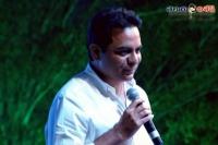 Woman shocks ktr