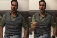 Angry akshay kumar s patriotic call to fellow indians argue later first think about our army their families