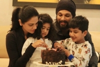 Time is getting over fast allu arjun writes to wife sneha on anniversary