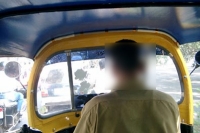Auto drivers role suspected in warangal girls twin murder cas