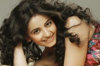 Rakul preet singh glamour show in rough