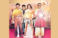 Anushka sharma crazy at pk movie first teaser release funtion