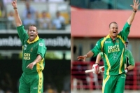 Icc uploads charl langeveldt s photo instead of andrew hall