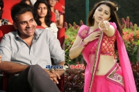 Pavan kalyan and sj suriya next movie bhoomika in special role