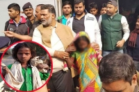 10 year old forced to beg for mothers hospital bill