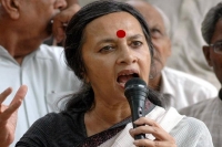 Goonda sarkar in andhra pradesh alleges cpm leader brinda karat
