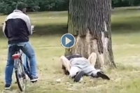 Horny couple s sex antics in public park draws large crowd