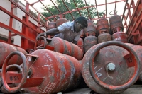 Direct lpg subsidy savings only 15 per cent of government claim cag