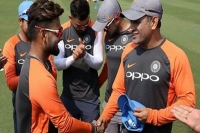 India cannot have two wicketkeepers in the team dilip vengsarkar