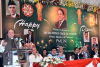 Will stand by you against injustice pm tells hindu community
