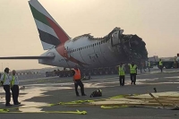 What is the reason behind emirates ek521 crash landing in dubai