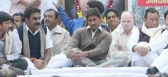 Ys jagan decides to go on indefinite hunger strike