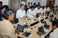 Cabinet sub committee to meet ap cm chandrababu today to sought out farmers problems