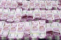 Nigerian man carrying rs 53 lakh in new notes detained at delhi airport