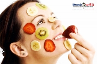 Healthy fruit packs to get shiny glow skin home remedies skincare tips