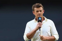 Virat kohli is admirable to watch says gilchrist