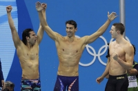 Michael phelps announces retirement from swimming