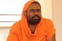 Swami paripoornananda s house arrest ahead of yatra