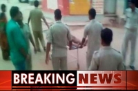11 killed and 50 injured in stampede at temple in jharkhands deoghar