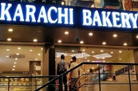 Hyderabad major theft at karachi bakery 10l cash stolen