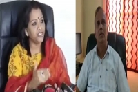 Trs corporator gadwal vijayalakshmi abuses tahsildar complaint lodged