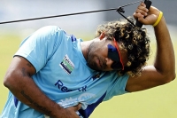 Lasith malinga steps down as sri lanka t20i skipper