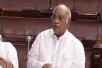 India s covid toll cannot be less than 52 4 lakh says mallikarjun kharge in parliament