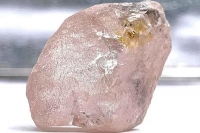 Rare pink diamond may be the largest one found in 300 years