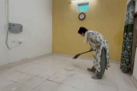Detained priyanka gandhi vadra cleans room at pac guesthouse