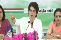 Priyanka gandhi announces 40 percent congress tickets to women in uttar pradesh polls