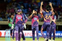 Dhoni the finisher shines as pune supergiants beat punjab by 4 wickets