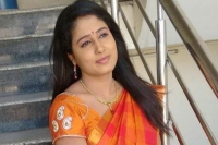 Is thats the reason behind anchor radhika reddy sucide