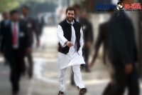 Rahul gandhi returning to congress party after one month holidays