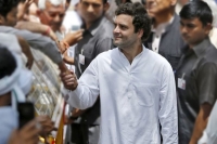 Rahul gandhi promise to faremers for fight on land acquisiation bill
