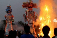 Artist playing lord hanuman dies at ram leela video goes viral