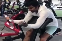 Video ravi teja fit and healthy with gym workout