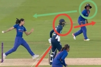 Charlotte dean left crease early 72 times in 3rd wodi before being run out by deepti sharma