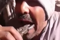 Diy dentist in egypt pulls out a man s teeth using pliers