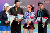 Sania paes win second exhibition match