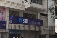 After bob and andhra bank state bank of india cuts base rate