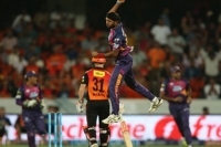 Supergiants thrash sunrisers hyderabad