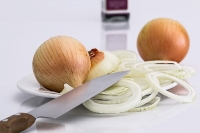 Diabetes diet onion may help manage blood sugar levels expert suggests