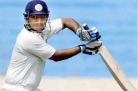 Virender sehwag shaken by earthquake had lunch siting outside