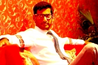 Hero vishal to contest in rk nagar by elections