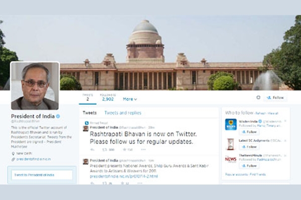 President pranab mukherjee makes twitter debut