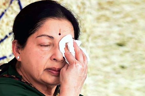 Jayalalitha to submit bail petition in supreme court