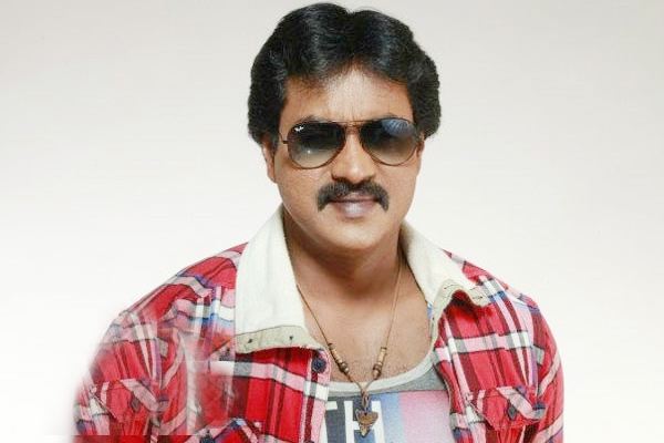 Hero sunil guest role in baahubali